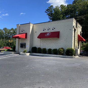 Guthrie's - Love the red awnings - Chicken Shop Near Me - Trussville, Alabama Guthrie's - Love the red awnings - Chicken Shop Near Me - Trussville, Alabama
