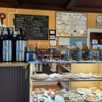 Blue House Bakery & Cafe - Lots of hot and cold drink options - Coffee & Tea Near Me - Carlsbad, New Mexico