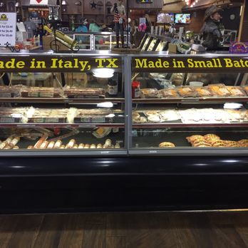 Texas  Best Smokehouse - Wow... very cool - Barbeque Near Me - Italy, Texas