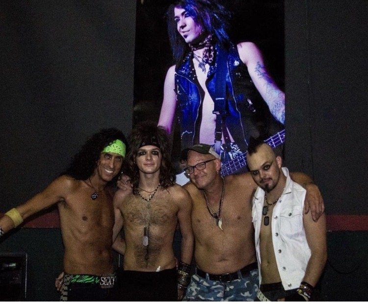 PEACHES Updated August 2024 325 Broad St, Rome, Bars