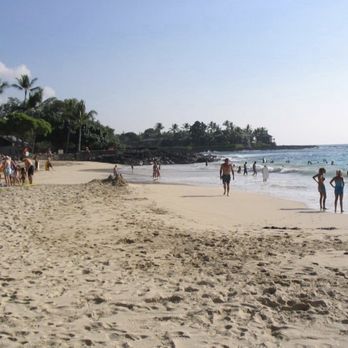 Magic Sands Beach - Many visitors - Beaches Near Me - Kailua-Kona, Hawaii