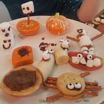 Kids Connect Us - Halloween sensory food project - Occupational Therapy Near Me Kids Connect Us - Halloween sensory food project - Occupational Therapy Near Me