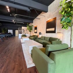 The Facial Bar - Our seating area makes arriving easy and relaxed; perfect for solo visits, catching up with friends, or gathering before your service.