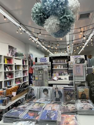 MOEVV アメリカ　kpop nara　トレカ　ブラックver スイン MOEVV アメリカ kpop nara トレカ ブラックver スイン（ONEUS