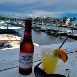 The Cabana Bayfront - Chill life!
