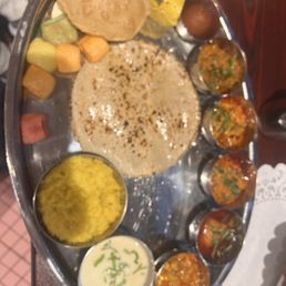 Kathiyawadi Thali Kathiyawadi Thali