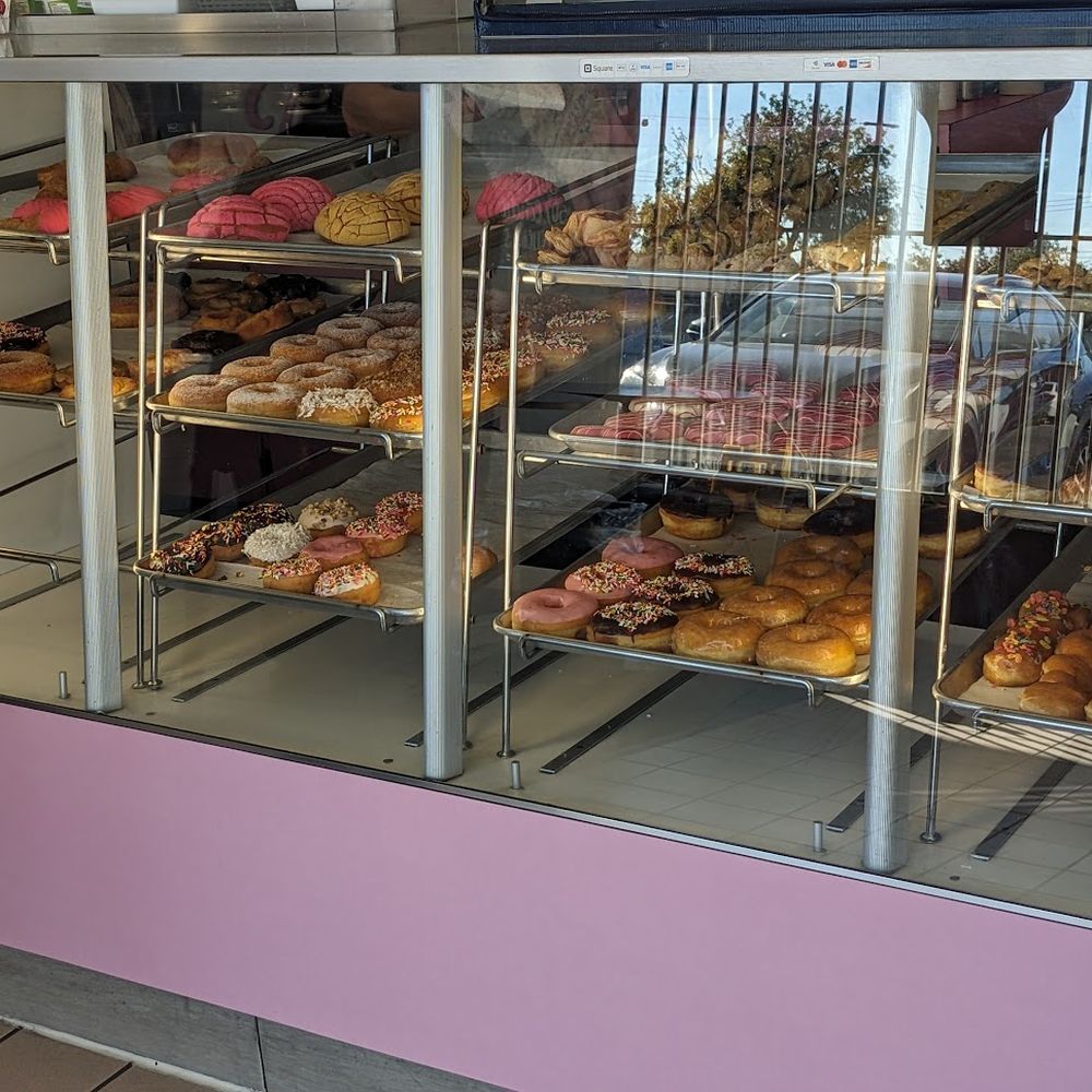 The Donut Makers - Yummy pastries - Donuts Near Me - Garden Grove, California The Donut Makers - Yummy pastries - Donuts Near Me - Garden Grove, California