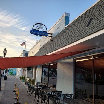 Lee's Restaurant - Outside of Lee's - American Near Me - Kilmarnock, Virginia