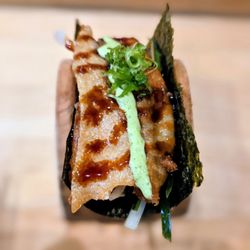 Sugo Hand Roll Bar - Salmon skin hand roll