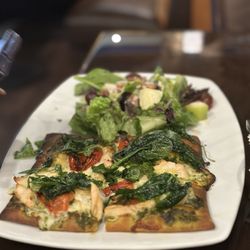 Travinia Italian Kitchen - Granny Smith Apple Salad and Chicken Pesto Flatbread