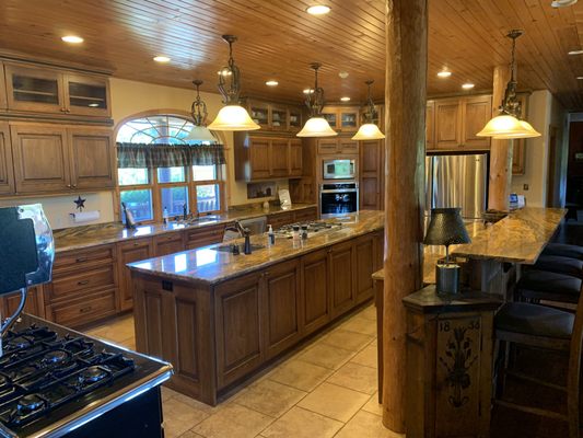 Kitchen / Dining Rooms / Bar - See our Dining Room and Bar in our 100+ acre lodge Kitchen / Dining Rooms / Bar - See our Dining Room and Bar in our 100+ acre lodge