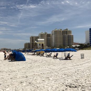 Clearwater Beach - Right side of the pier is less crowded so head there. - Beaches Near Me