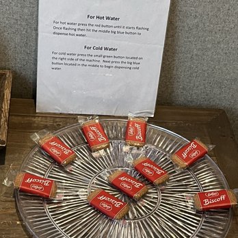 eména spa - I was told there were light snacks. This is what was offered... - Day Spas Near Me - Hollywood, Florida eména spa - I was told there were light snacks. This is what was offered... - Day Spas Near Me - Hollywood, Florida