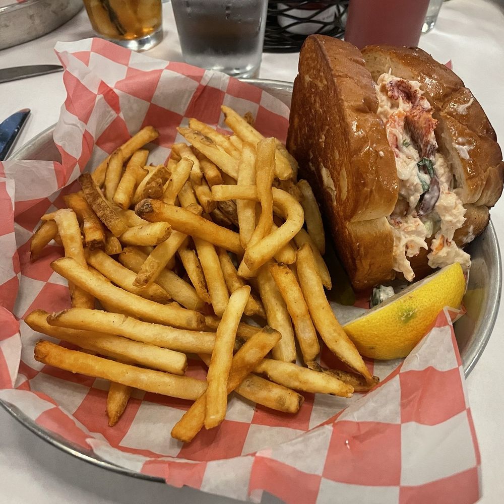 Smack Shack - Lobster roll. Just ok. - Seafood Near Me - Minneapolis, Minnesota Smack Shack - Lobster roll. Just ok. - Seafood Near Me - Minneapolis, Minnesota