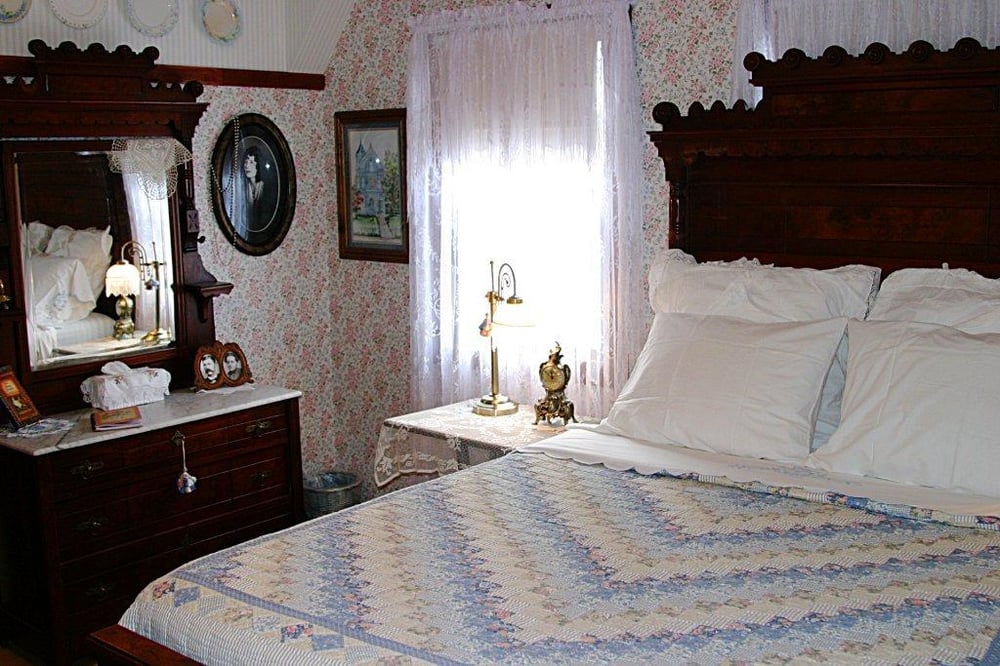 THE GARDEN COTTAGE BED AND BREAKFAST Updated September 2024 51