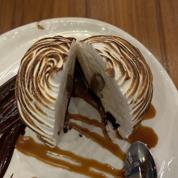 Max Downtown - Baked Alaska - Bars Near Me - Hartford, Connecticut