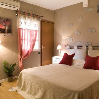 Locanda Gallo Guest House - Camera doppia e/o Tripla - Guest Houses Near Me - Florence, FI Locanda Gallo Guest House - Camera doppia e/o Tripla - Guest Houses Near Me - Florence, FI