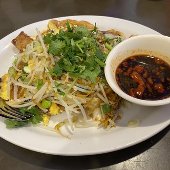 Phnom Penh - Fried Rice Cake (Bot Chien) - Cambodian Near Me - Vancouver, British Columbia Phnom Penh - Fried Rice Cake (Bot Chien) - Cambodian Near Me - Vancouver, British Columbia