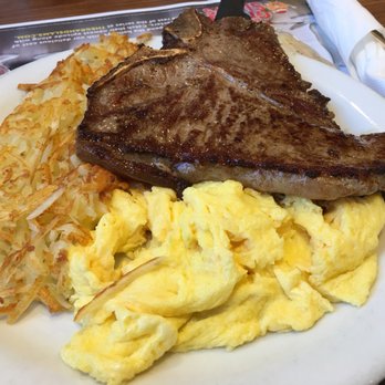 Denny's - American Near Me - El Monte, California