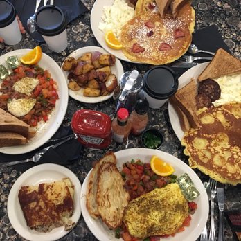 Ball Square Cafe - Breakfast & Brunch Near Me - Somerville, Massachusetts