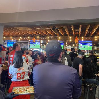 Home & Away - Inside - Sports Bars Near Me - San Diego, California Home & Away - Inside - Sports Bars Near Me - San Diego, California