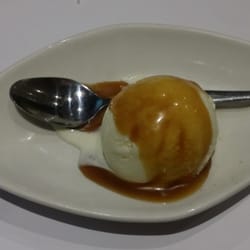 Curry Lovers - Disgusting ice cream (tastes like Bulla or home brand) $4.50