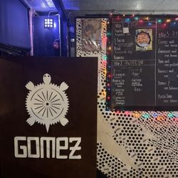 Gomez Salsa - Inside