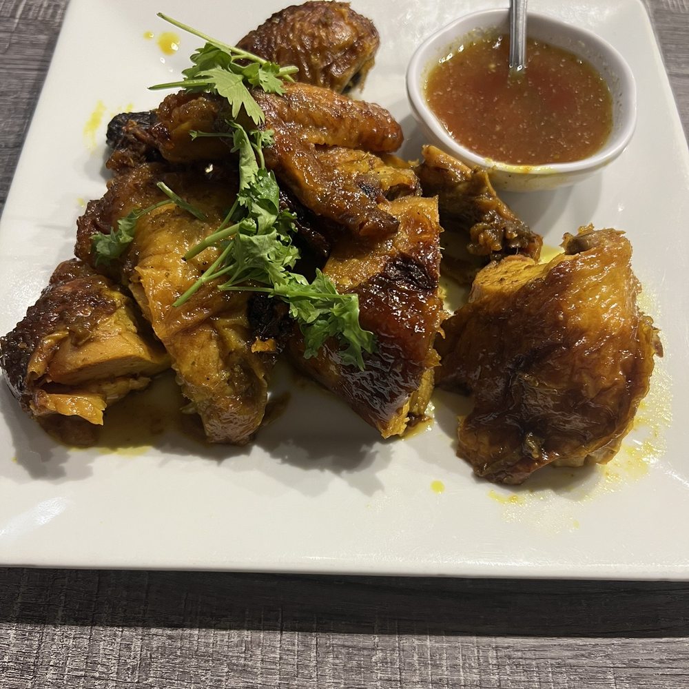 Satu Thai Bistro - BBQ Chicken - Thai Near Me - Azusa, California Satu Thai Bistro - BBQ Chicken - Thai Near Me - Azusa, California