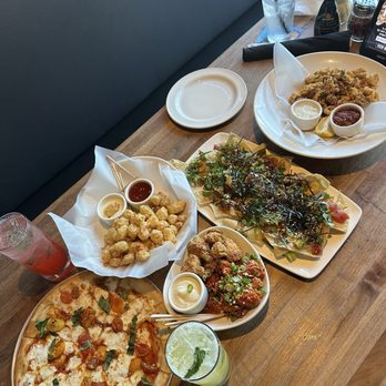 Yard House - New American Near Me - Costa Mesa, California
