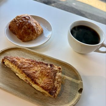 Honolulu Coffee - Bakeries Near Me - Honolulu, Hawaii