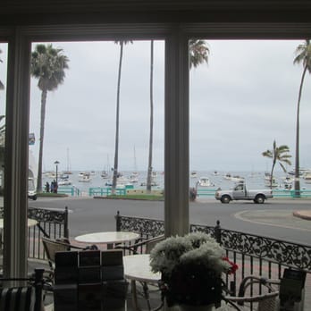 Bellanca Hotel - Inside lobby. - Hotels Near Me - Avalon, California Bellanca Hotel - Inside lobby. - Hotels Near Me - Avalon, California