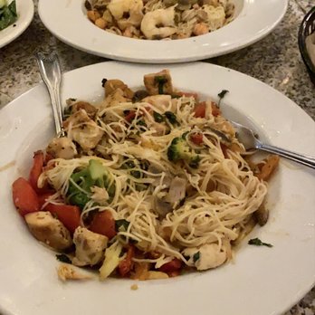 Romano Cucina - Primavera Aglio Olio and Pasta Gianni - Italian Near Me - Sunset Beach, California Romano Cucina - Primavera Aglio Olio and Pasta Gianni - Italian Near Me - Sunset Beach, California