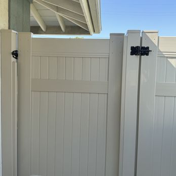 Superior Fence - nice hardware! - Fences & Gates Near Me - Anaheim, California Superior Fence - nice hardware! - Fences & Gates Near Me - Anaheim, California