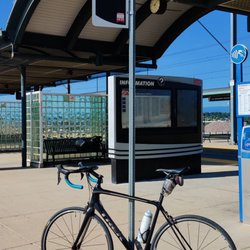 I-25 & Broadway Station - Entrance