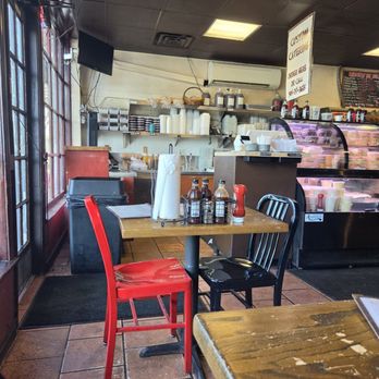 One & Only BBQ - Inside - Barbeque Near Me - Memphis, Tennessee