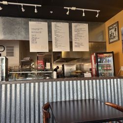 Milos - Menu and counter