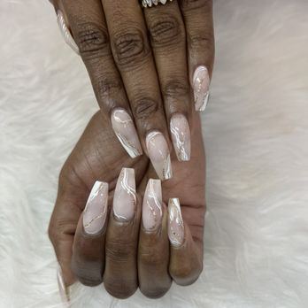 Manibliss Organic Nails & Spa - Lavish Nails lounge Duluth - Nail Salons Near Me - Duluth, Georgia