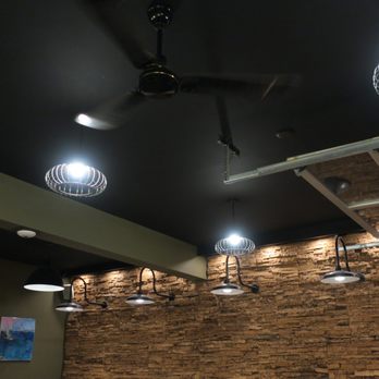 Side Street Cafe - decor - American Near Me - Bar Harbor, Maine