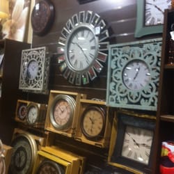 Kirkland's - Clocks and wall art