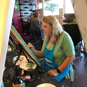 Pinot's Palette - Total fun - Paint & Sip Near Me - Gilbert, Arizona