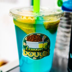 Lemons & Dough - Small 16 ounce fresh squeezed "cotton candy" lemonade.