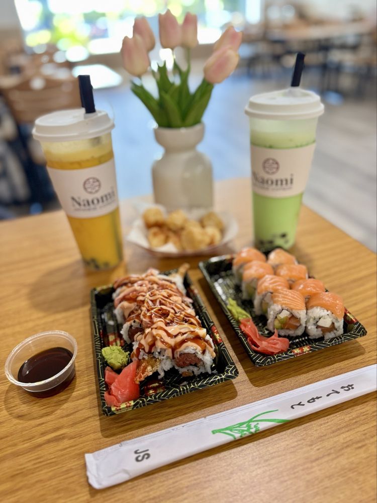 Naomi Sushi Express Logo