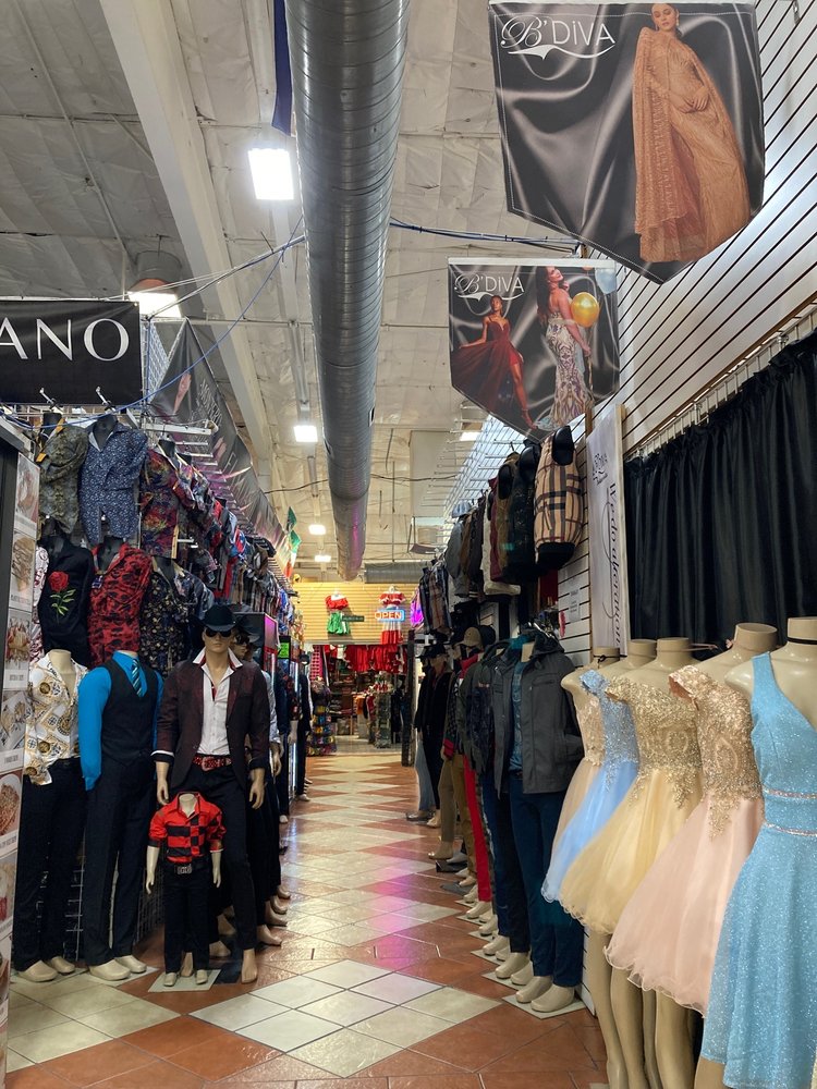 MERCADO LATINO TIANGUIS Updated October 2024 91 Photos & 28 Reviews