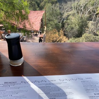 Cafe on 27 - Outside - Breakfast & Brunch Near Me - Topanga, California