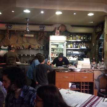 Il Capriccio Napoletano - Pequeño pero muy autentico - Pizza Near Me - Barcelona, B Il Capriccio Napoletano - Pequeño pero muy autentico - Pizza Near Me - Barcelona, B