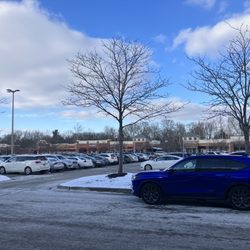 Graceland Shopping Center