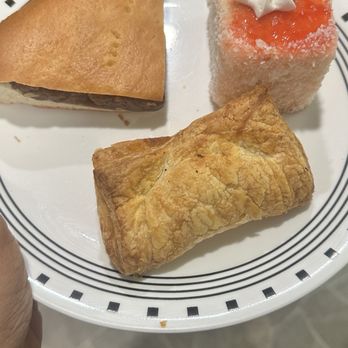 RajaRani Bakery and Restaurant - Dil Kush - Slice, Honey Cake, Veg Puff - Bakeries Near Me - Sunnyvale, California