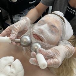 Ice globes treatment for blood circulation!