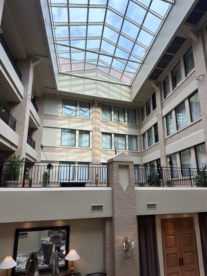 Renaissance New Orleans Arts Warehouse District Hotel by null