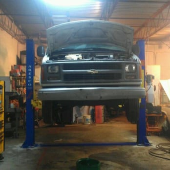 Skinny's Auto Service - Auto Repair Near Me - Warren, Michigan Skinny's Auto Service - Auto Repair Near Me - Warren, Michigan